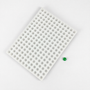 2.8-mL-Halbkugel-Silikon-Gummiform - 192 Kavitäten - diagonale Ansicht, aus Silikon, mit smaragdgrünen Gummis