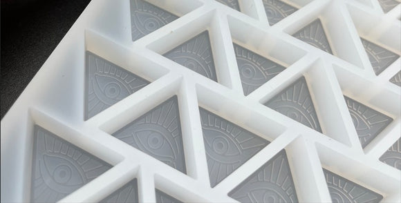 5,1 ml Pyramidendreieck Gummiform - 220 Hohlräume